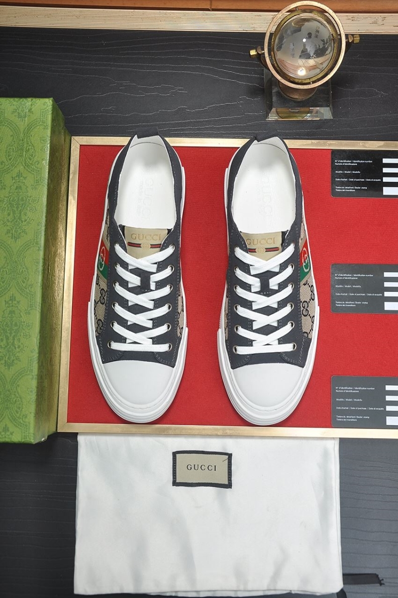 Gucci Casual Shoes